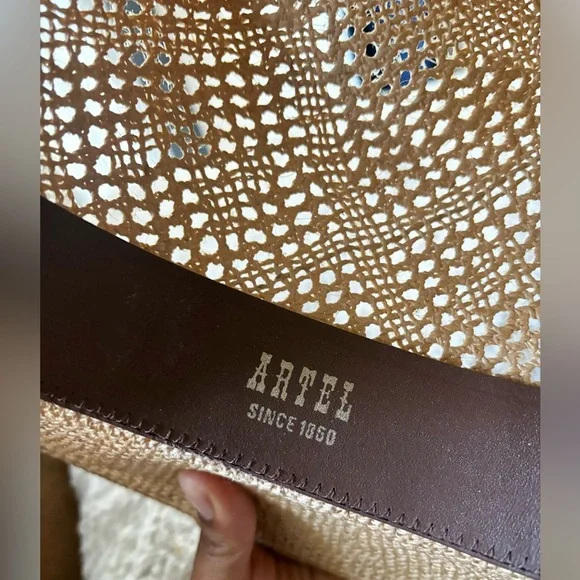 VINTAGE ARTEL | Cowboy hat with pedigree open weave | size 7 1/4 - Picture 4 of 9